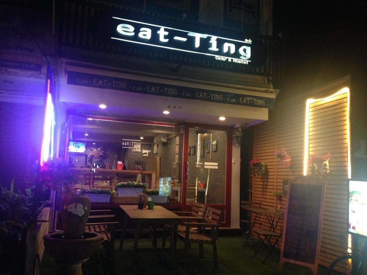 Eat-Ting Hostel Bang Sao Thong Buitenkant foto